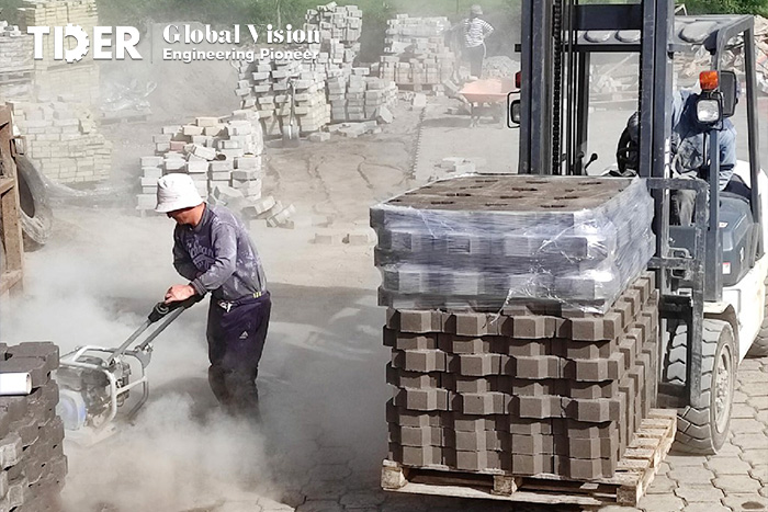 TDER-3ton-diesel forklift-outdoor use.jpg